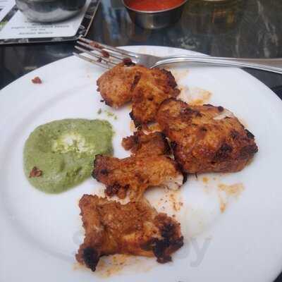 1 Lounge And Restaurant