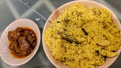 Bhojohori Manna At Hazra