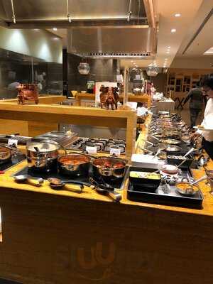 Skyloft  Rooftop Dining