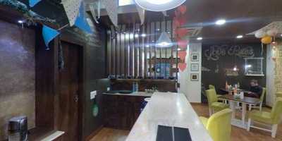 Milee Droog Coffee & Bistro