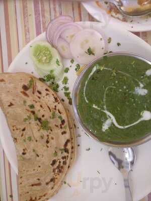 Tasty Tongues Chaats