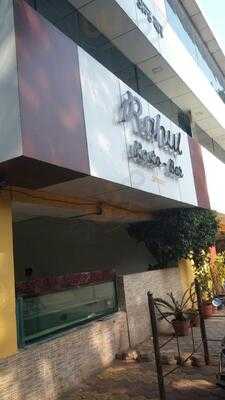 Rahul Restaurant & Bar