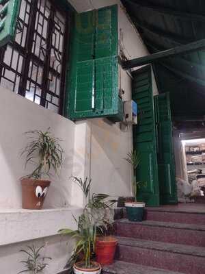 Saldanha Bakery & Confectionery