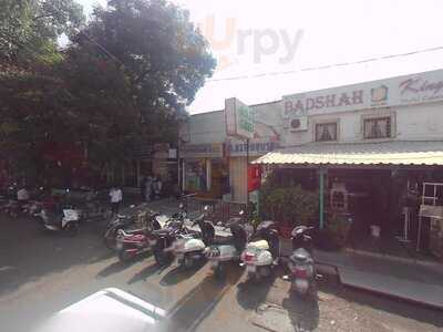 King's Persian Bistro