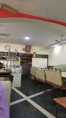 Hotel Shiv Sarovar Restaurant