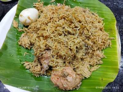 Salem R R Briyani