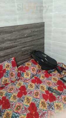 Ghanshyam Vaishno Hotel Restaurant