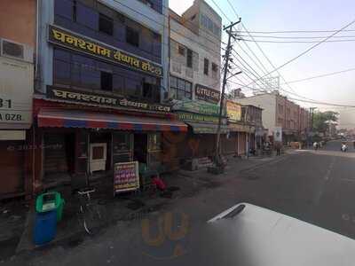 Ghanshyam Vaishno Hotel Restaurant