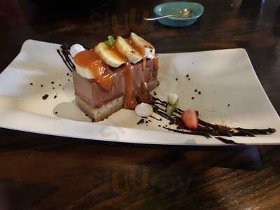 Shizusan Shophouse & Bar