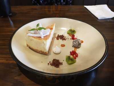 Shizusan Shophouse & Bar