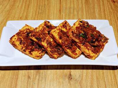 Hotel Crescent Restaurant