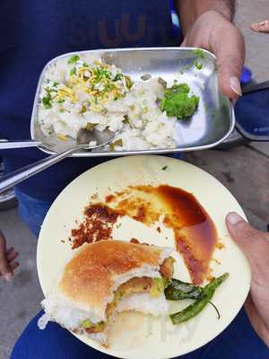 Bipin Snacks & Juice Bar