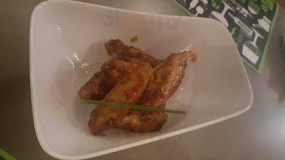 212 All Day Cafe & Bar