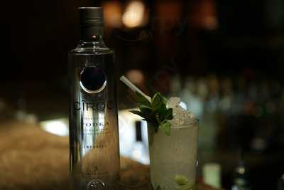 Ott - Over The Top At The Myx