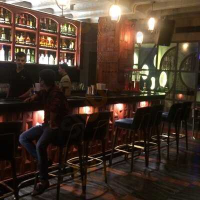 Harry's Bar & Kitchen