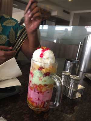 Ponnusamy Hotel Restaurant