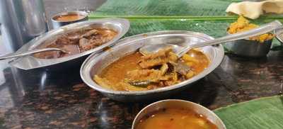 Ponnusamy Hotel Restaurant