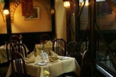 New Cathay Bar & Restaurant