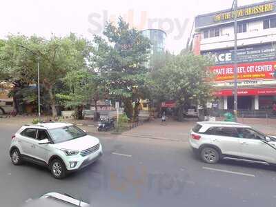 The Burger Barn Cafe