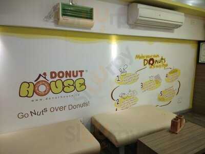 Donut House