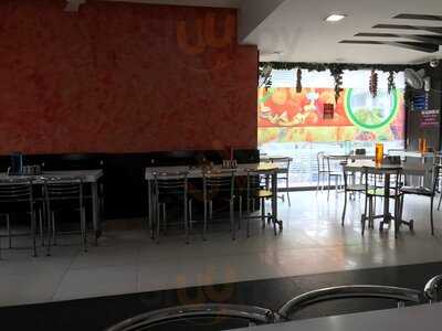 Paratha Plaza