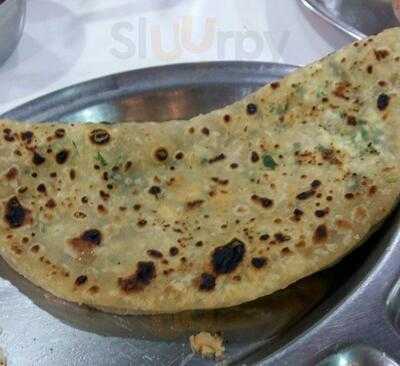 Paratha Plaza