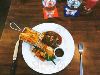 Sitcom-the Drama Diner