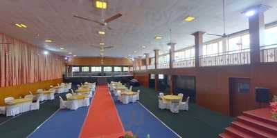 Inchara Multi Cuisine Family Garden Bar And Restaurant