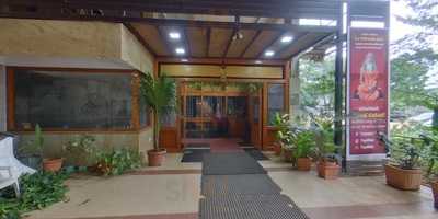 Inchara Multi Cuisine Family Garden Bar And Restaurant