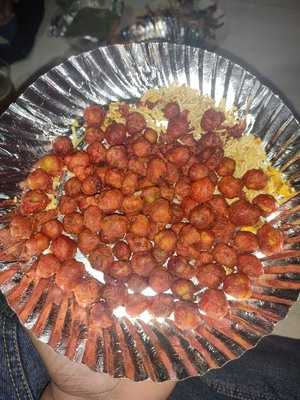 Shreya Restaurant & Bar