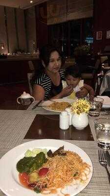 The Lounge Bar- Hyatt Hyderabad Gachibowli