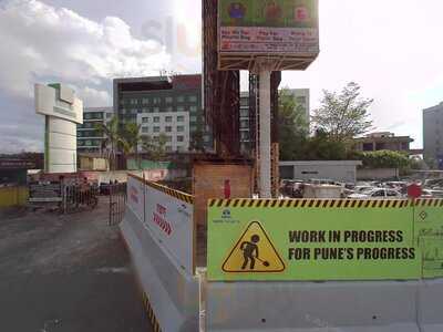 Connexions Lounge & Bar