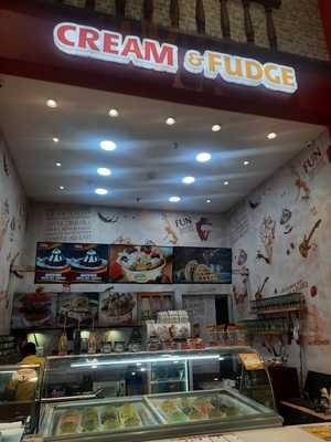 Cream & Fudge