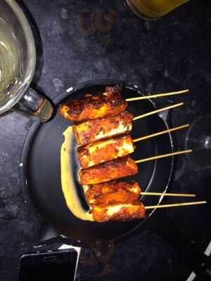 Hoppipola Bar & Restaurant