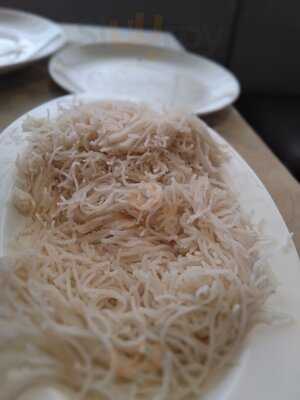 Sea Rock Family Restaurant & Bar