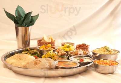 Mayur Thali