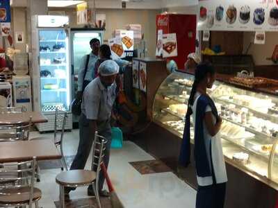 Adyar Bakery