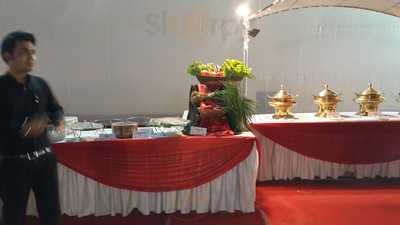 Red Kitchen & Lounge