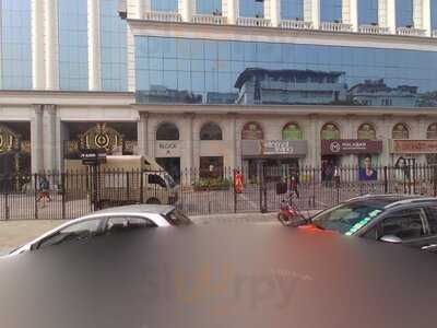 Red Kitchen & Lounge