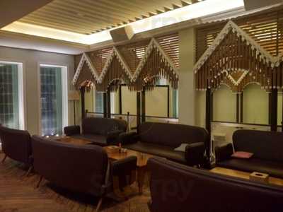 The Bungalow Bar & Kitchen