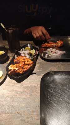 Suraahi Restaurant & Bar