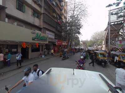 Suraahi Restaurant & Bar