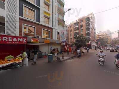 Skyline Confectioners