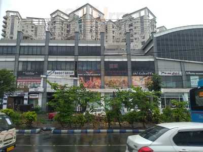 Zing The Spring Club