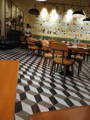 The Asian Curry House