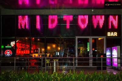 Midtown Bar & Lounge