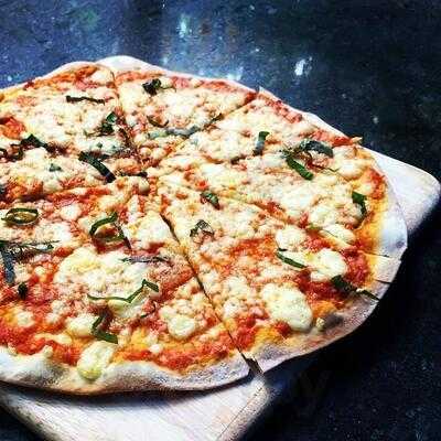 Mia Cucina - Pizzeria Et Cafe