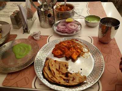 Masaledaar Desi Rasoi T.nagar