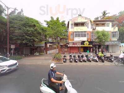 Kirti Fruit Juice Center