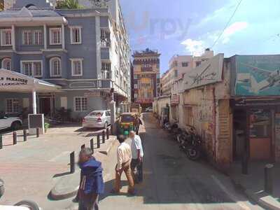 Hotel New Grand Restaurant